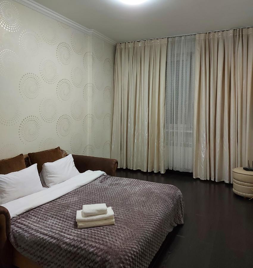 Просторі Апартаменти Kiev Exterior foto